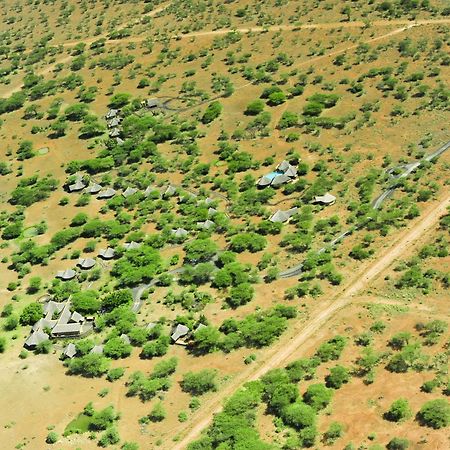 Severin Safari Camp Tsavo West National Park Bagian luar foto