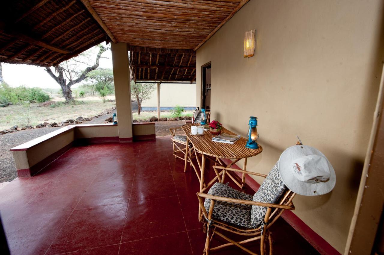 Severin Safari Camp Tsavo West National Park Bagian luar foto