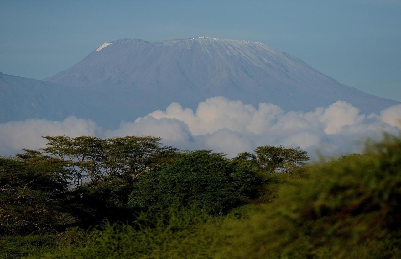 Severin Safari Camp Tsavo West National Park Bagian luar foto
